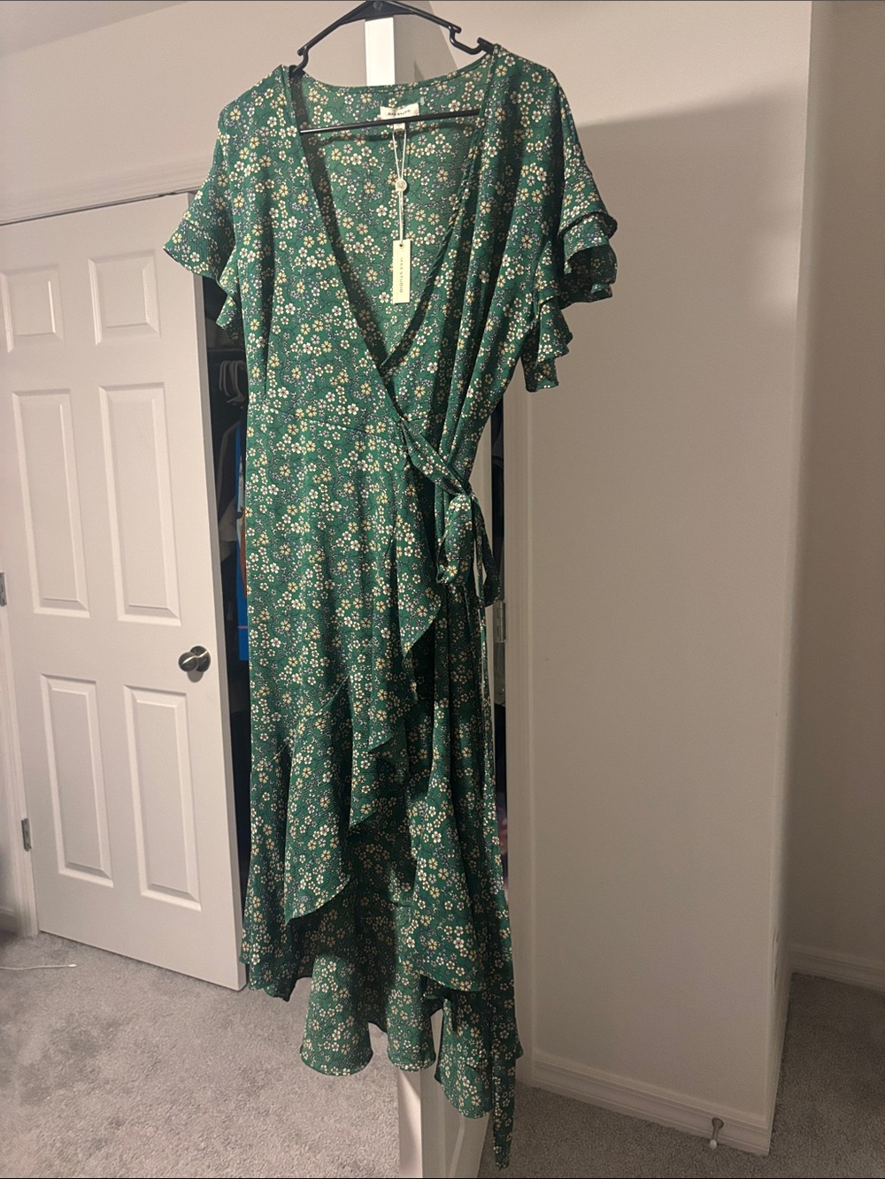 Max Studio Green Floral Wrap Dress
